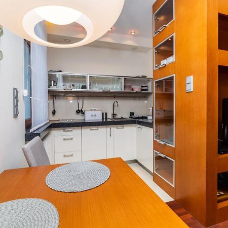Broadway - Neptun Park By Oneapartments Gdańsk Eksteriør billede
